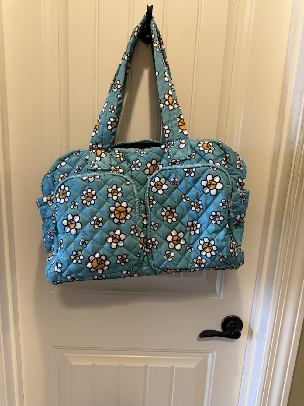 Quilted Daisy Print Tote Bag in Teal